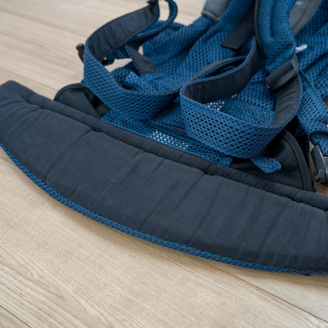 【極美品】ベビービョルン 抱っこ紐 ハーモニー ネイビーブルー 説明書あり