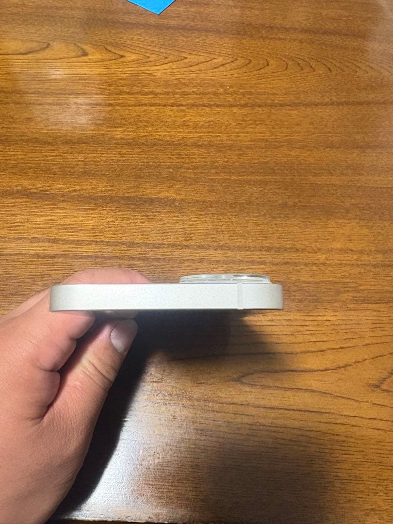 Apple iPhone 13 ホワイト 本体　128GB バッテリー100%