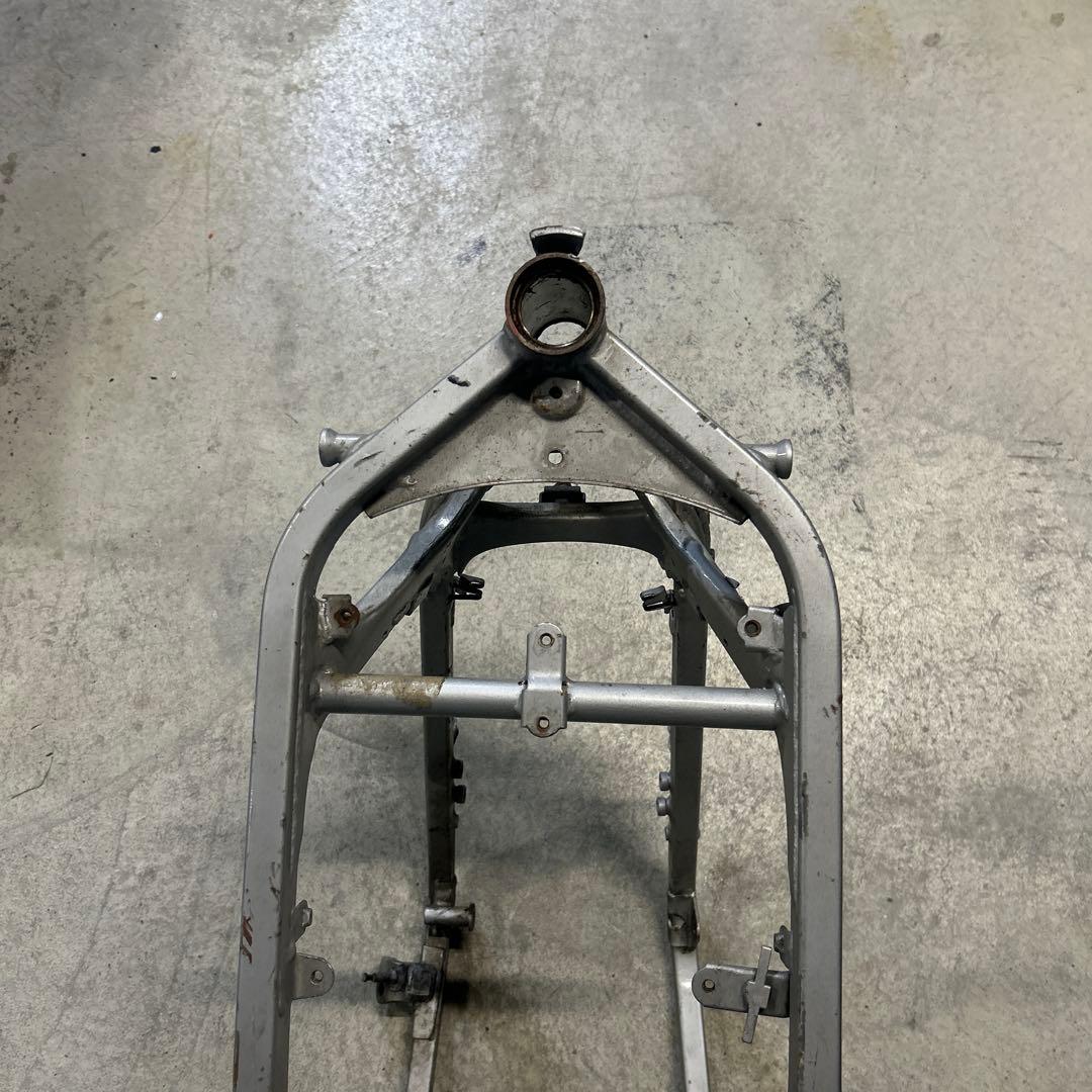 cbr400fフレーム　　　書類、フレーム番号なし