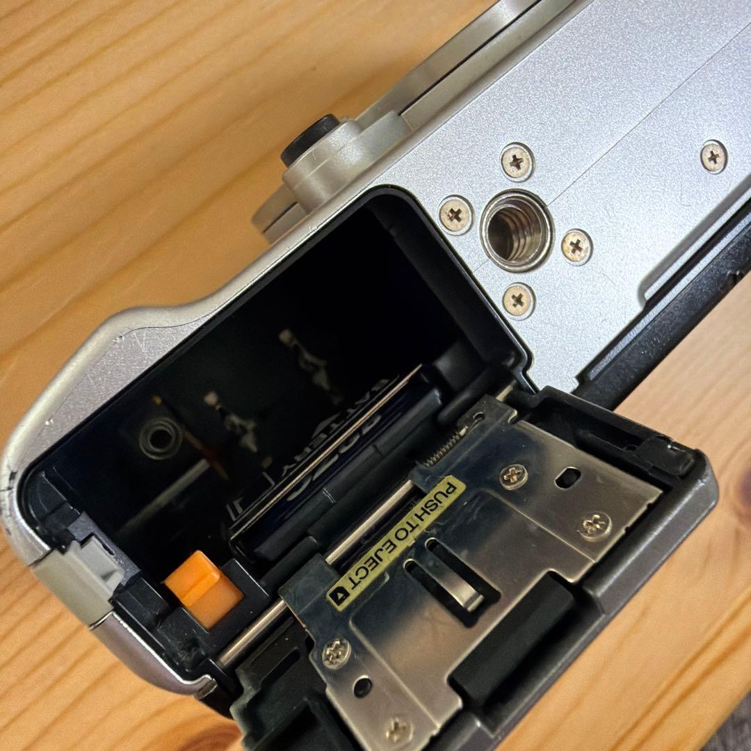 Fujifilm X-A1 ミラーレスカメラ 本体+レンズ