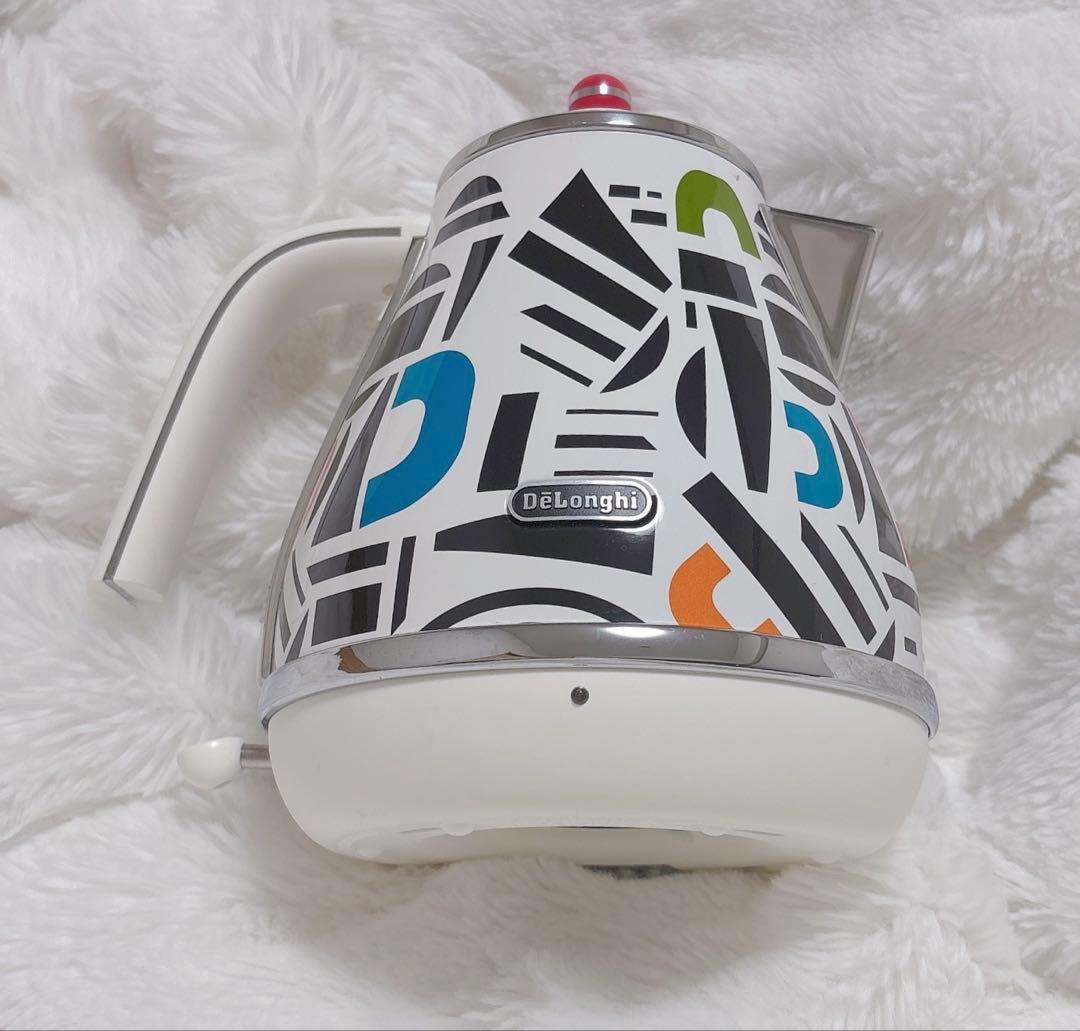【美品 格安】デロンギ DeLonghi 電気ケトル