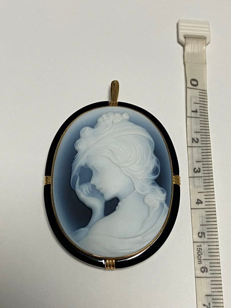 カメオブローチ　Ｋ18の刻印あり