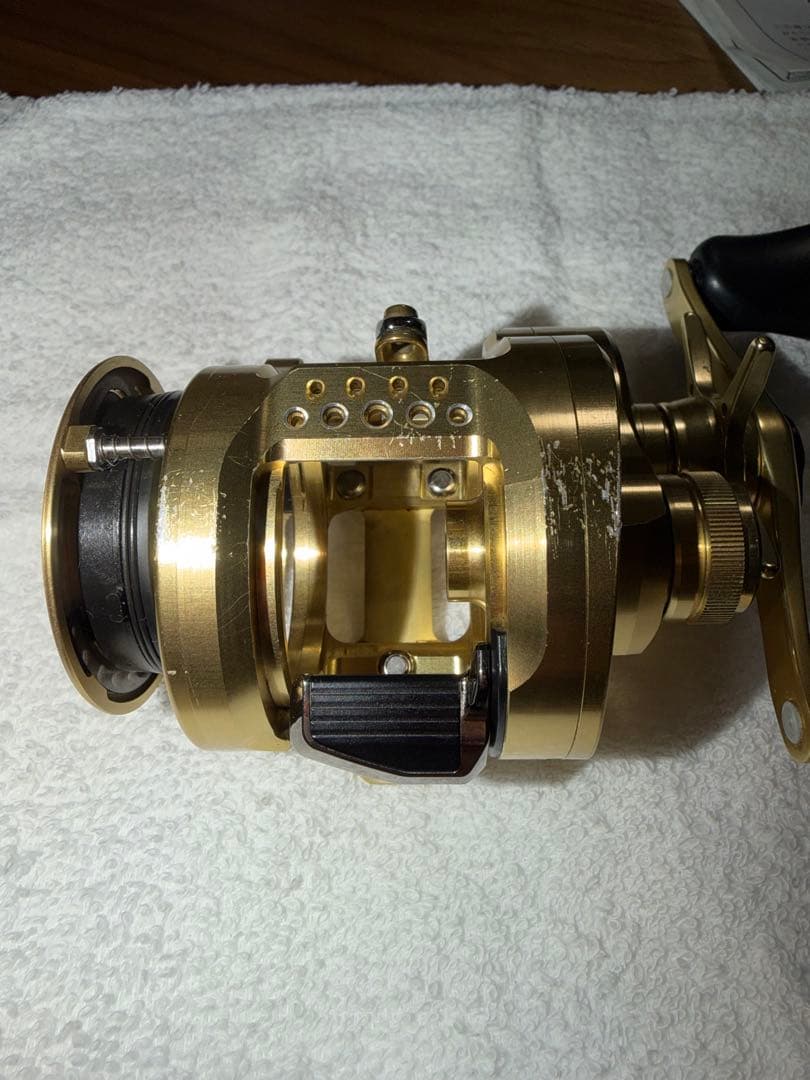 リール SHIMANO 21CALCUTTA CONQUEST 200HG