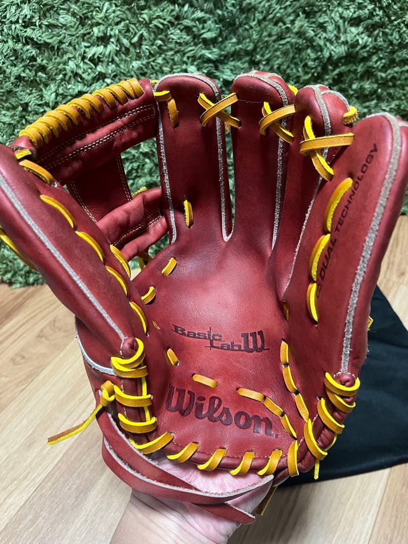 ウィルソン ベーシックラボ デュアル 軟式内野手用1723型 ブリック