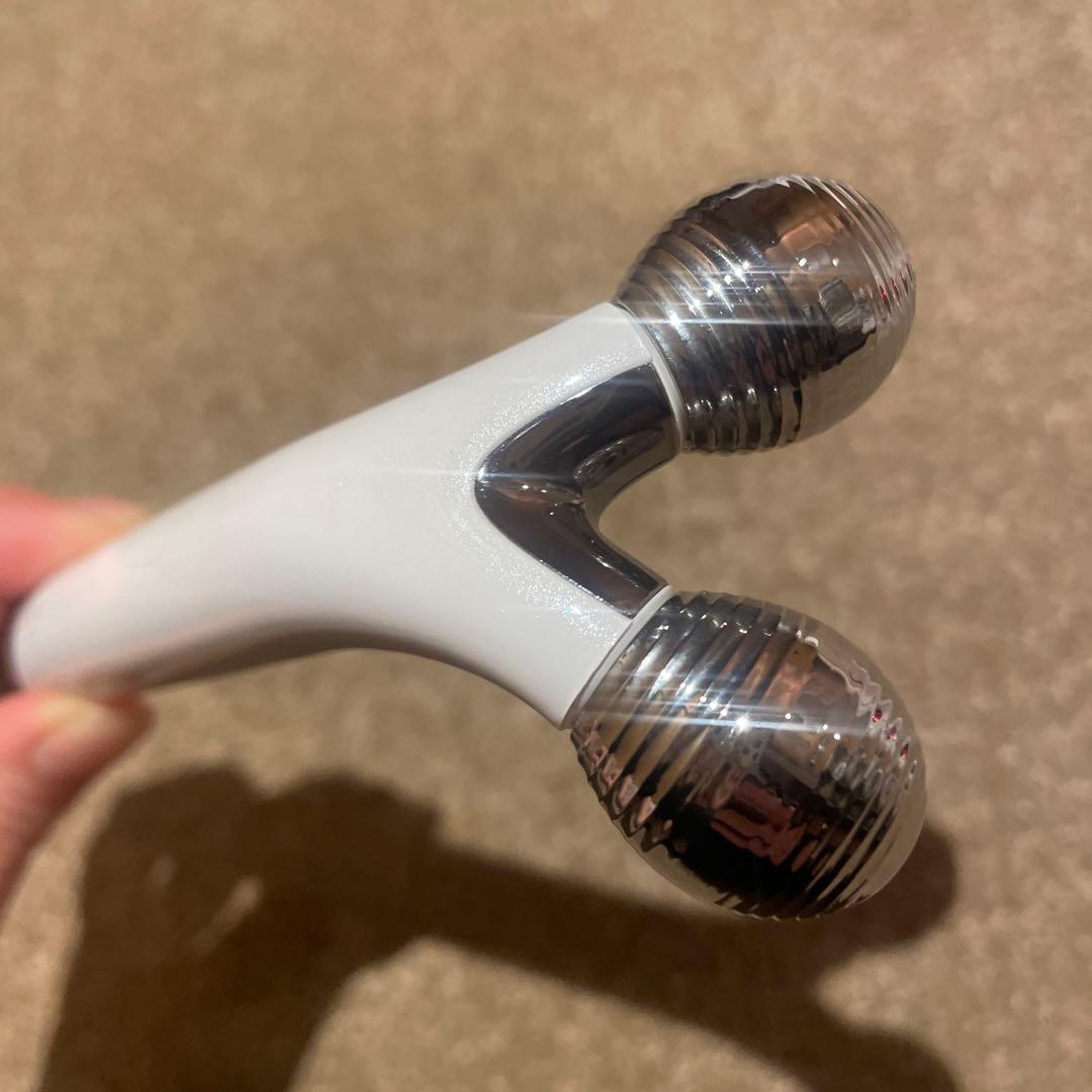 YAMAN WAVY mini　ヤーマン　ウェイビーミニ　EMS美顔ローラー