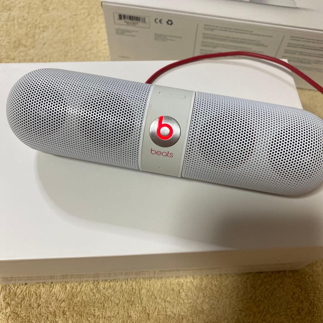 beats ビーツ　beatspill スピーカー　➕スタンド（新品未使用）