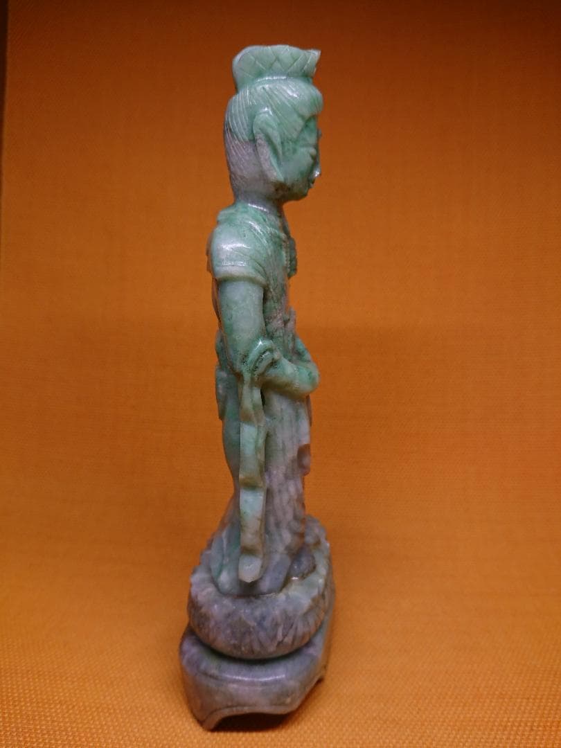 仏教美術　翡翠　観音　天然石　骨董　置物　インテリア　工芸品　美術品　A2818