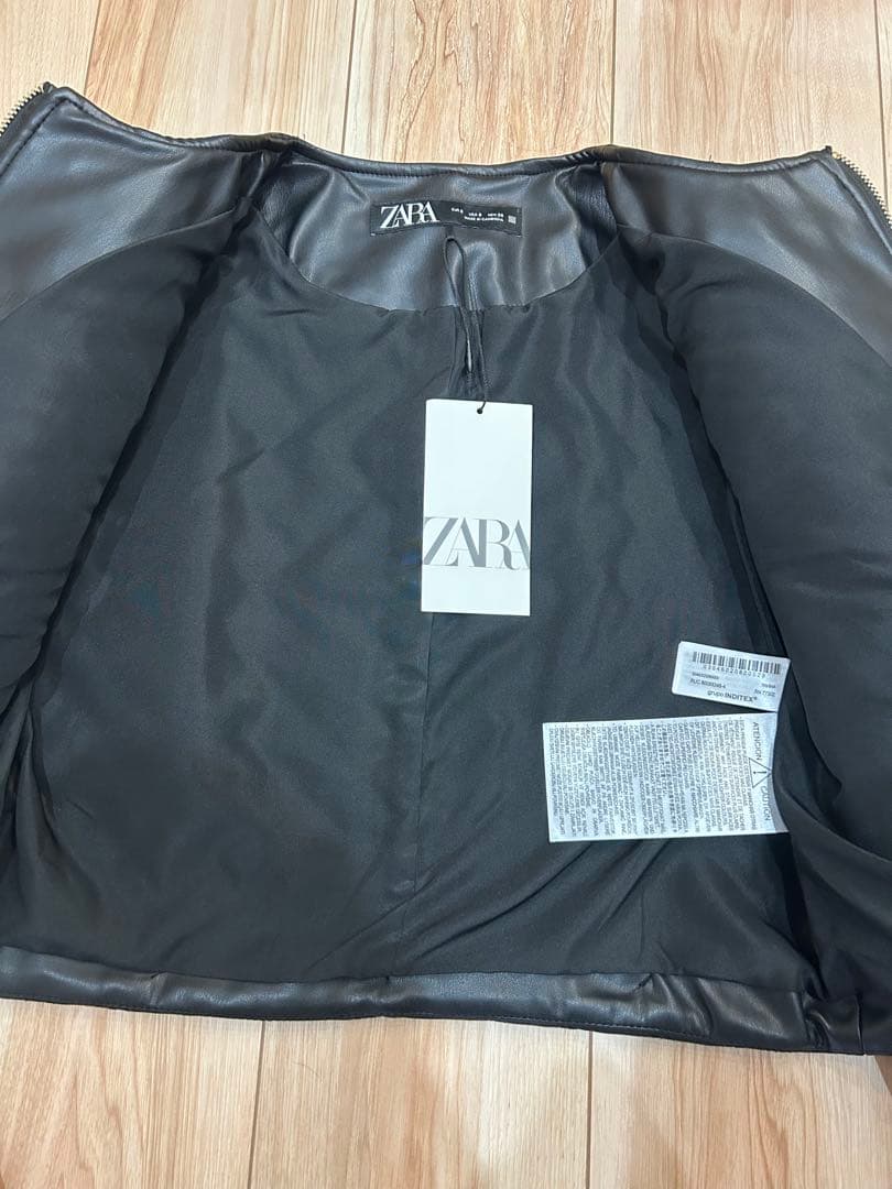 新品未使用　タグ付き　ZARA ショートキルティングフェイクレザージャケット　S