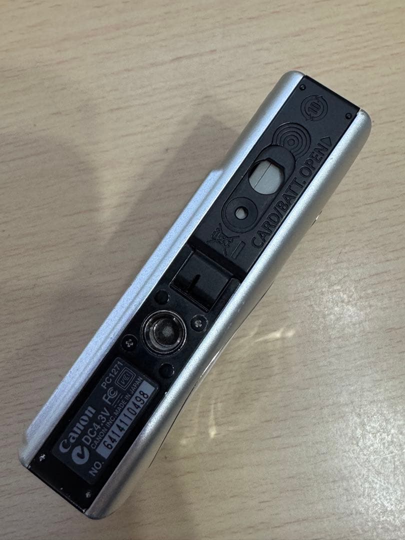 Canon IXY DIGITAL 8.0メガピクセル コンパクトデジタルカメラ