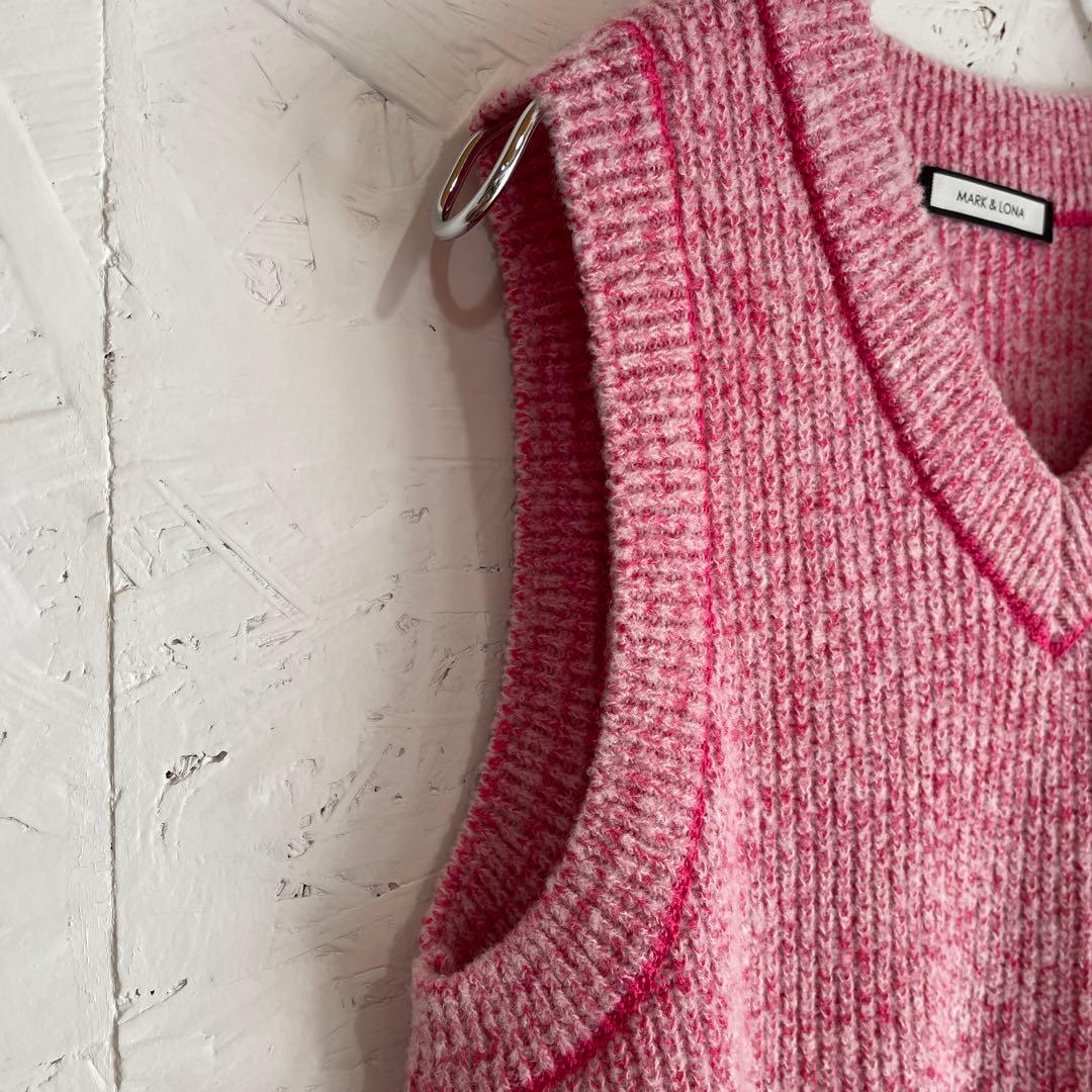 新品未使用タグ付き　日本製　ゴルフウェア【MARK&LONA】ニットベスト　38