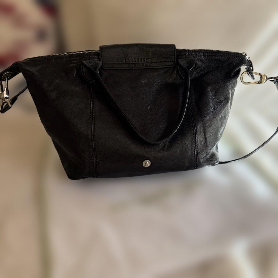 Longchampロンシャン　レザー　ショルダーバック　ブラック