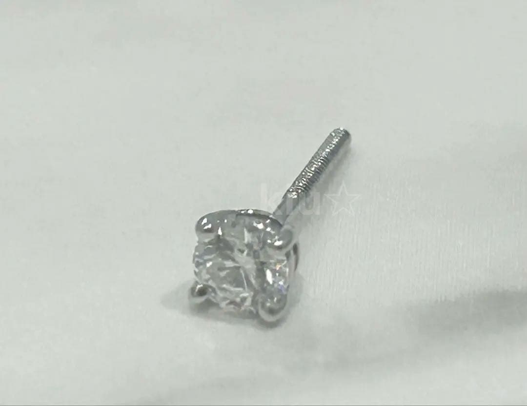 大粒 Tiffany & Co. ソリティア ダイヤモンド スタッド ピアス