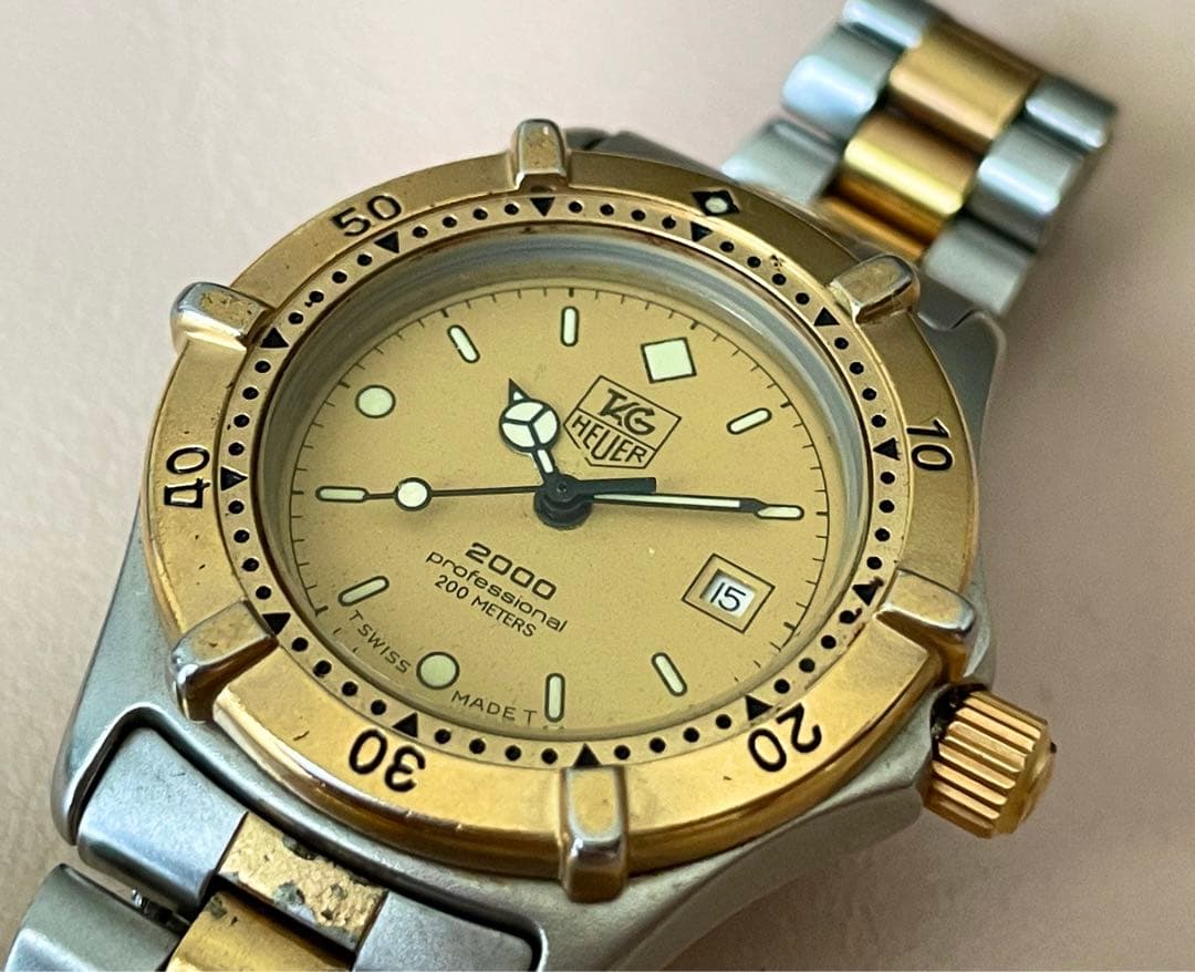 TAG HEUER タグホイヤー 2000 腕時計 964.015