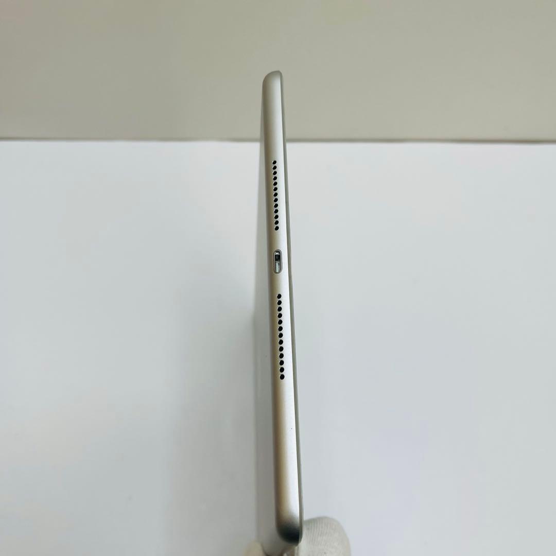 iPad 第7世代 32GB Wi-Fi A2197 バッテリー97%
