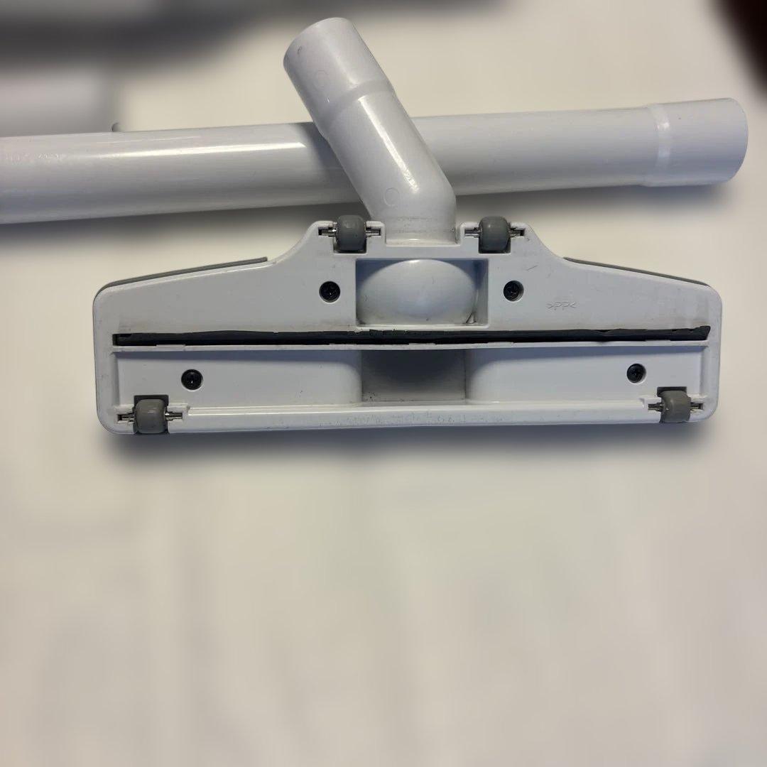 Makita 充電式クリーナ　CL107FD 充電器DC10SA