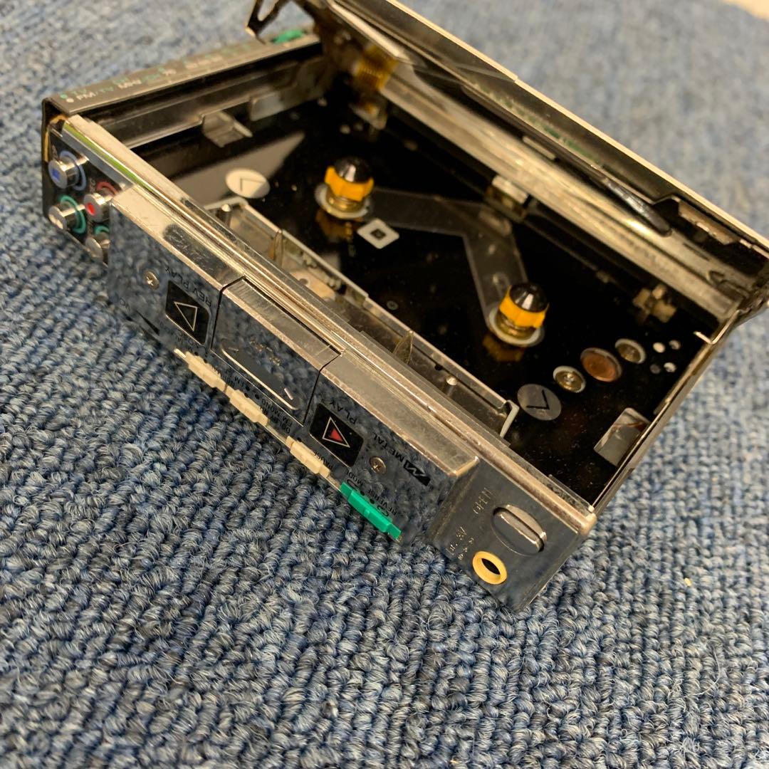 AIWA HS-J9 カセットボーイ TV/AM/FM