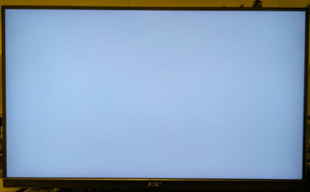 27インチ WQHD 144hz ゲーミングモニター