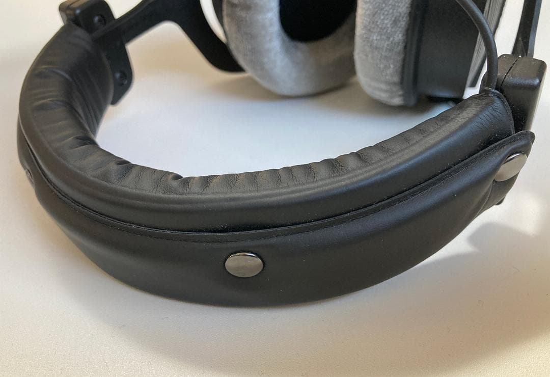 【美品】DT990PRO 250Ω beyerdynamic　有線ヘッドホン