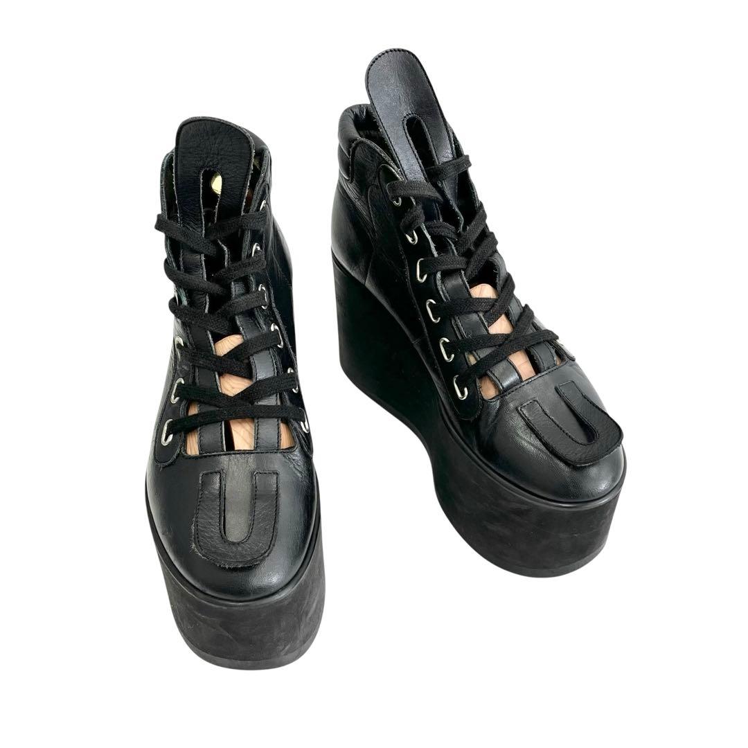 【美品】◾️ベリーボタン◾️アンクルブーツ◾️レースアップ◾️超厚底◾️本革◾️ブラック