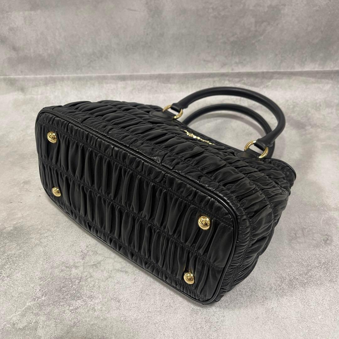 新品✨PRADA プリーツ ナッパレザー 2way ハンドバッグ ブラック