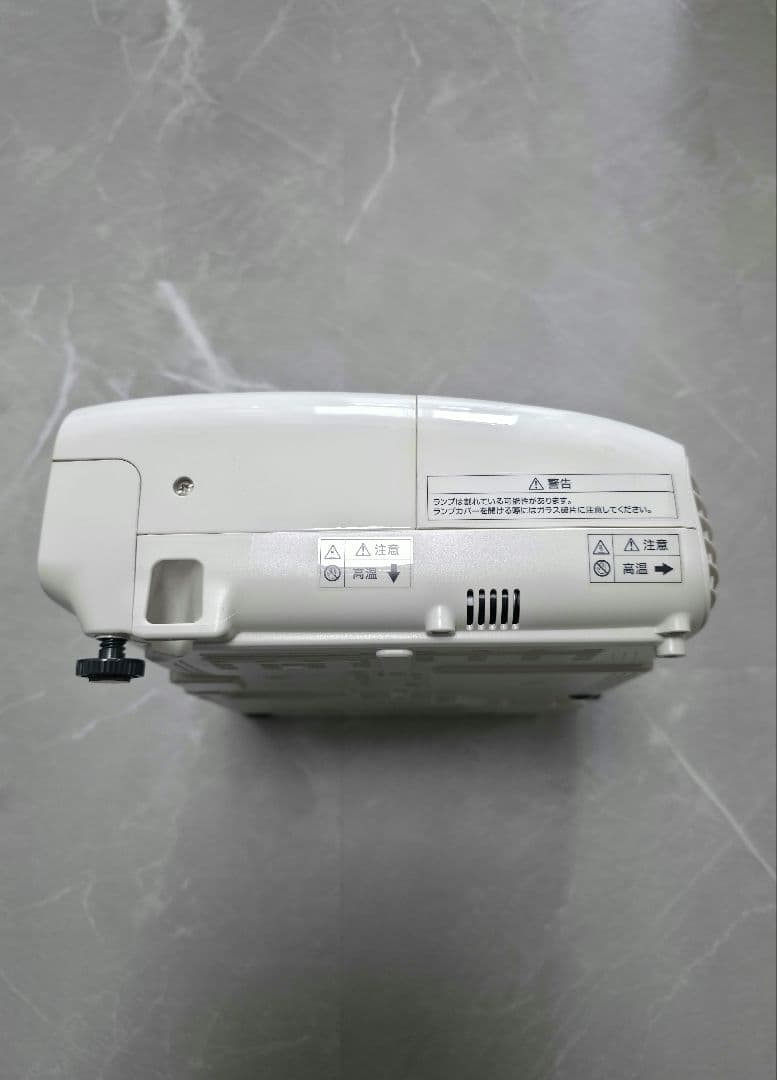 EPSON EH-TW5200 本体+リモコンのみ 電源ケーブル無し