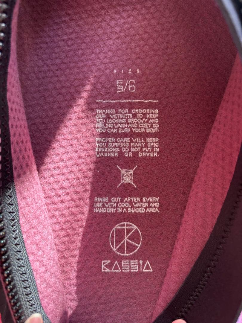 KASSIA+SURF ロングスリーブスプリング　ロンスプ