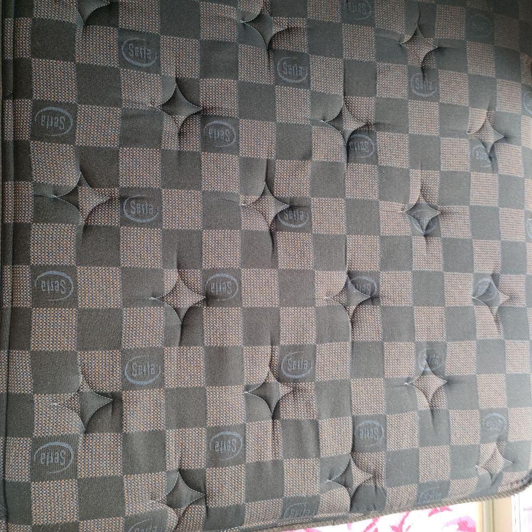 【超美品】日本製ベッド&Sertaマットレス