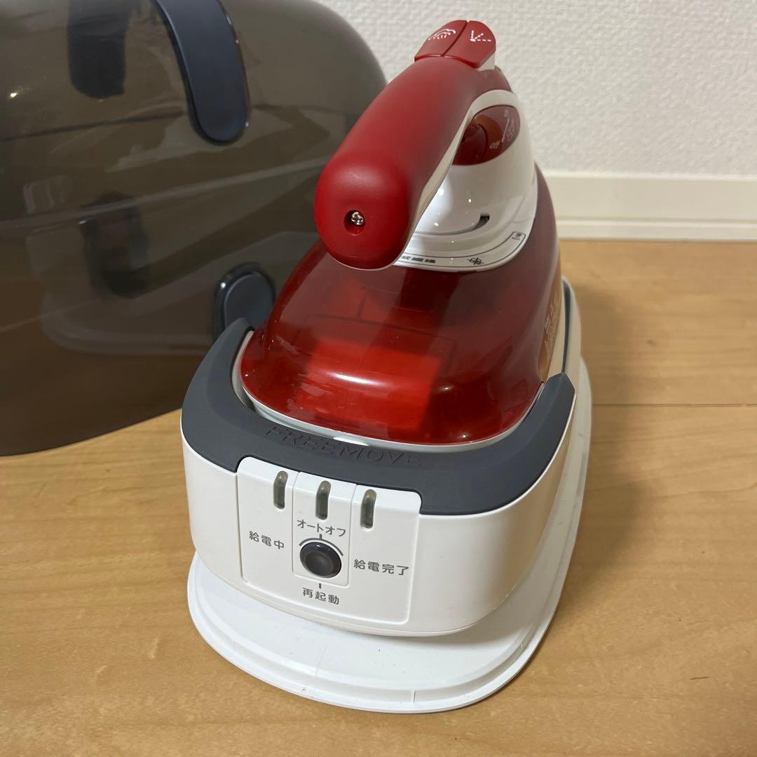 T-fal スチームアイロン 赤/白 収納ケース付き