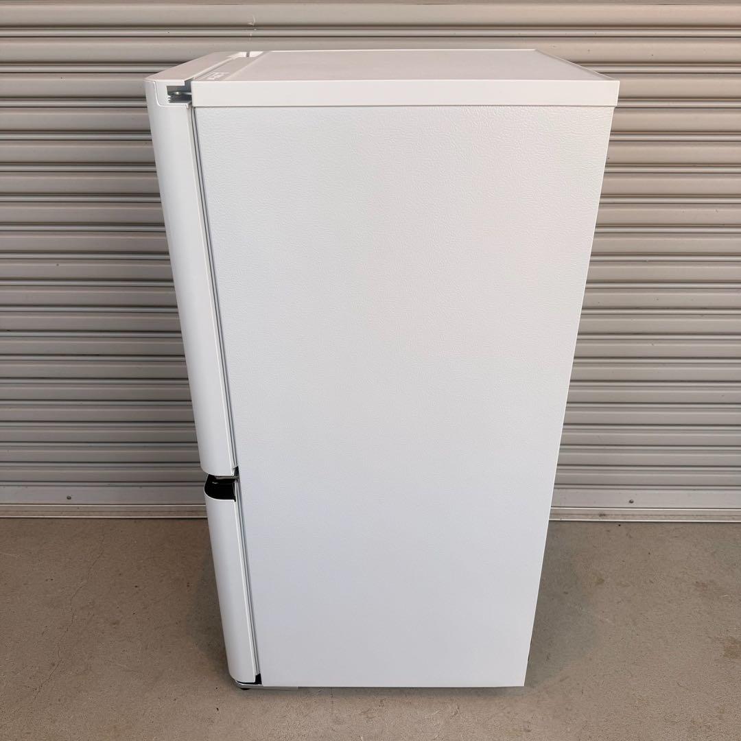 ● 極美品 ハイセンス 冷蔵庫 HR-D13E4W 135L 2025年製