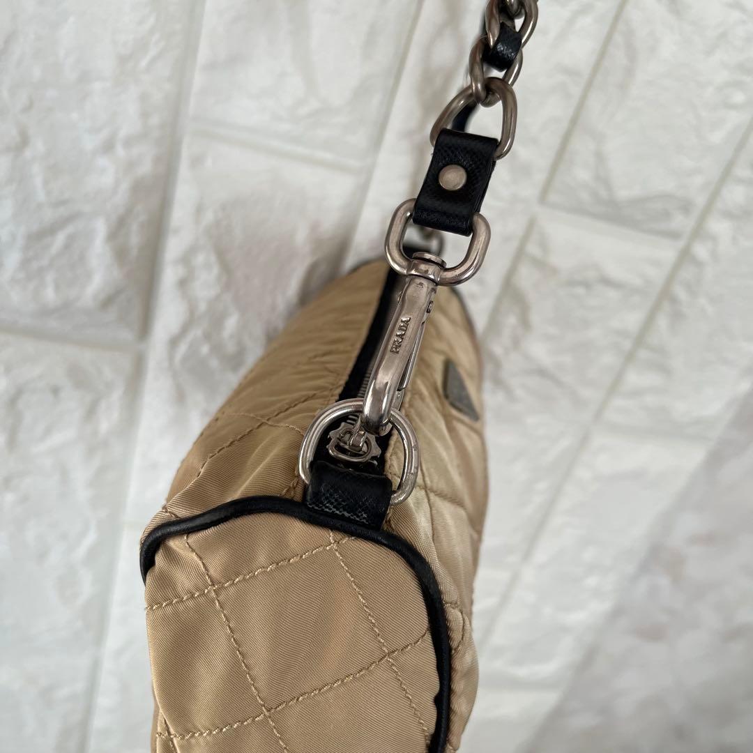 美品 PRADA プラダ 三角プレート キルティング チェーン ハンドバッグ