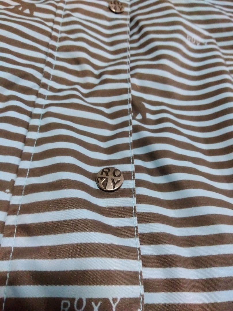 ロキシー　スノボウェア　レディース　スノボー　セットアップ　スノーボード　ウェア