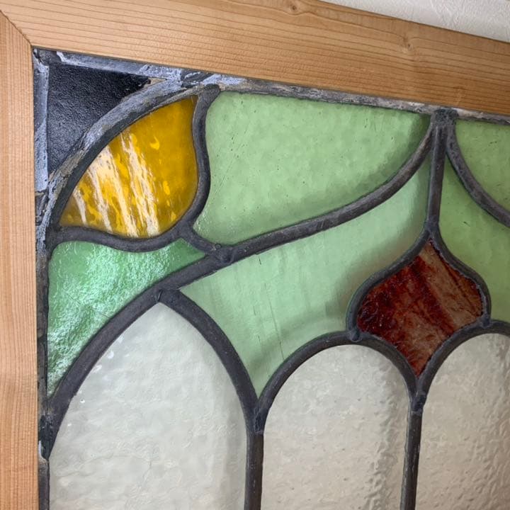 英国アンティーク　ステンドグラス　枠外寸：幅55x高さ59(cm)