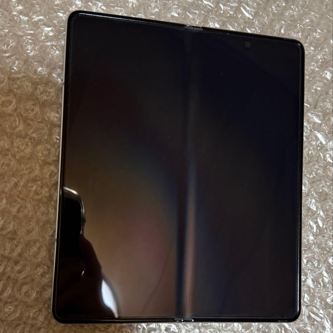 Samsung Galaxy Fold5 国内版 256GB SIMフリー