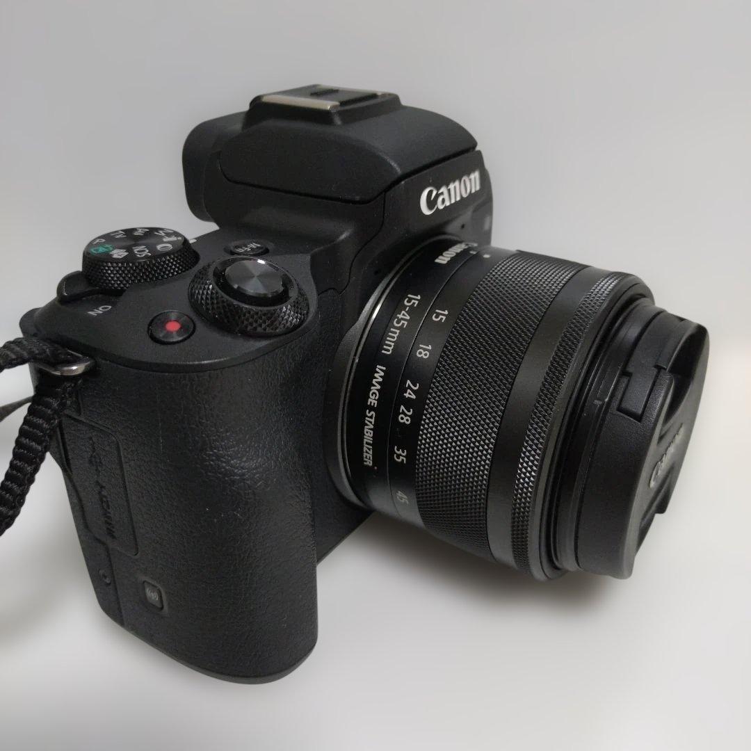 【美品】【使用度少なめ】Canon EOS kiss M 標準レンズ