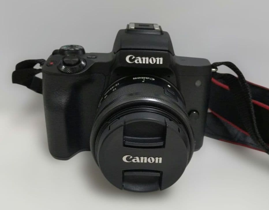 【美品】【使用度少なめ】Canon EOS kiss M 標準レンズ