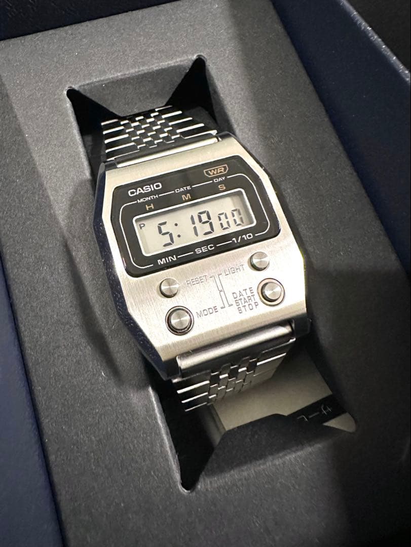 カシオクラッシック PREMIUM A1100D-1JF チプカシ　未使用品