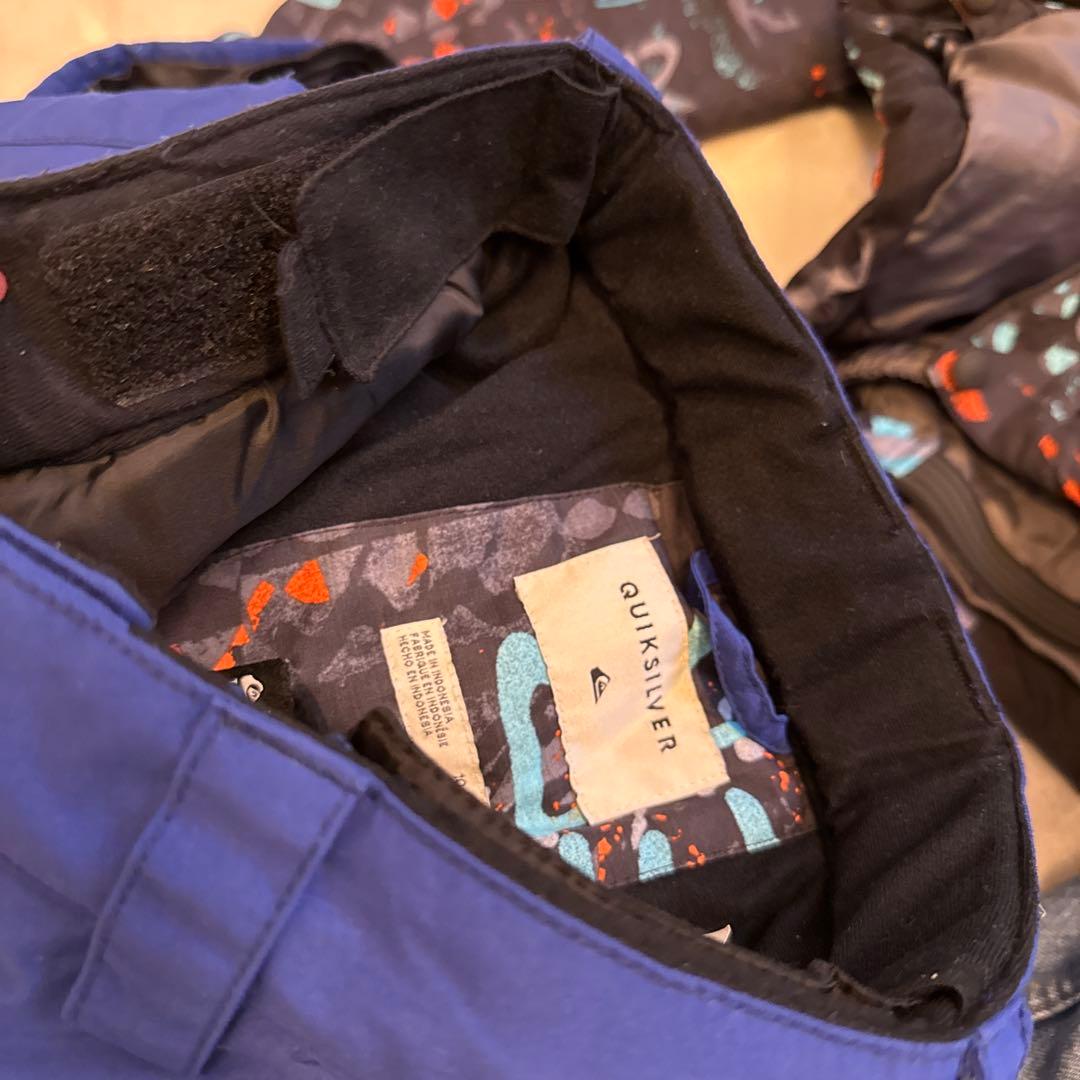 Quiksilver スノーボードウェア 上下セット　10／M