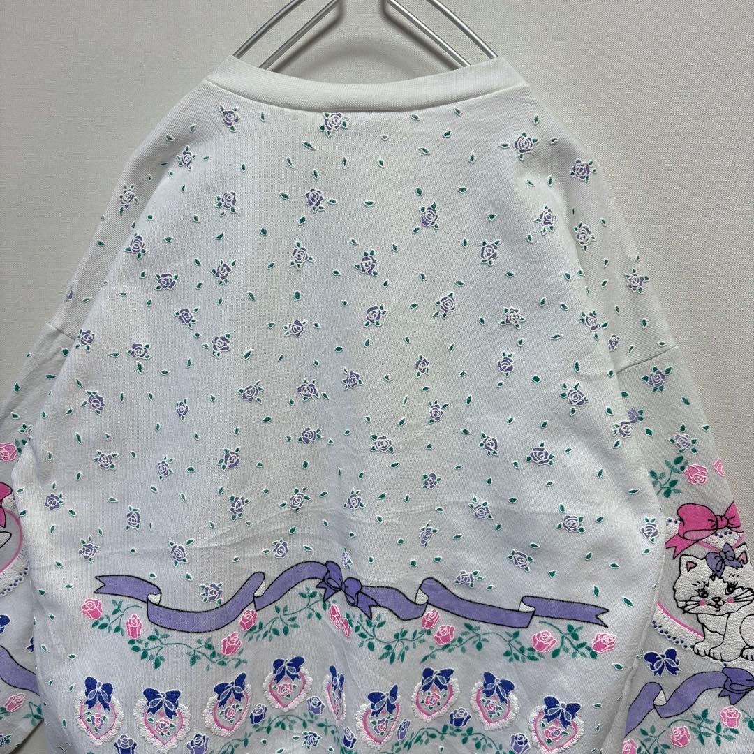 USAvintageアメリカ古着 発泡プリント猫ちゃんハートデザインスウェット