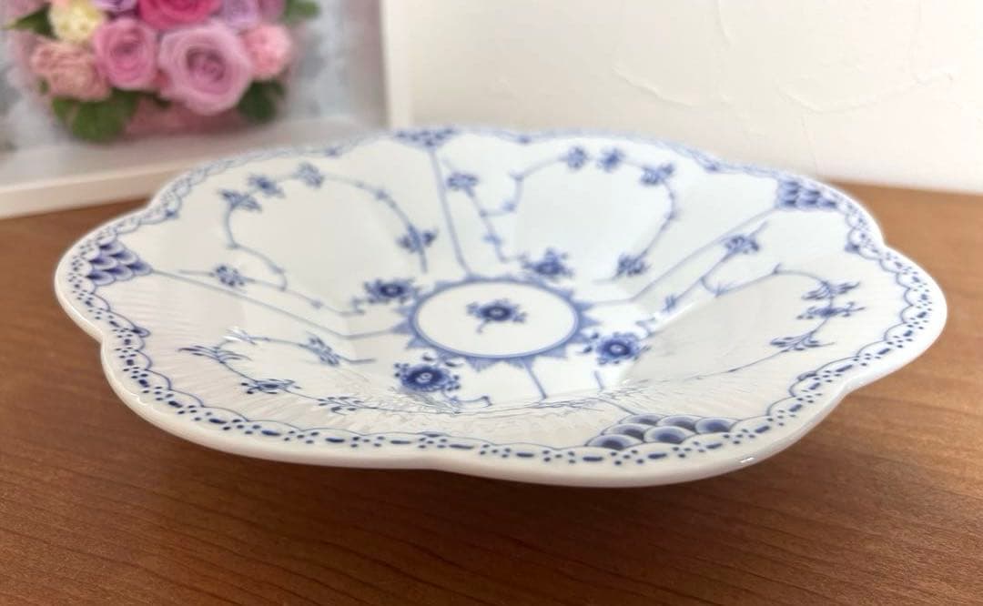 ブルーフルーテッド　ハーフレース　ペタルボウル