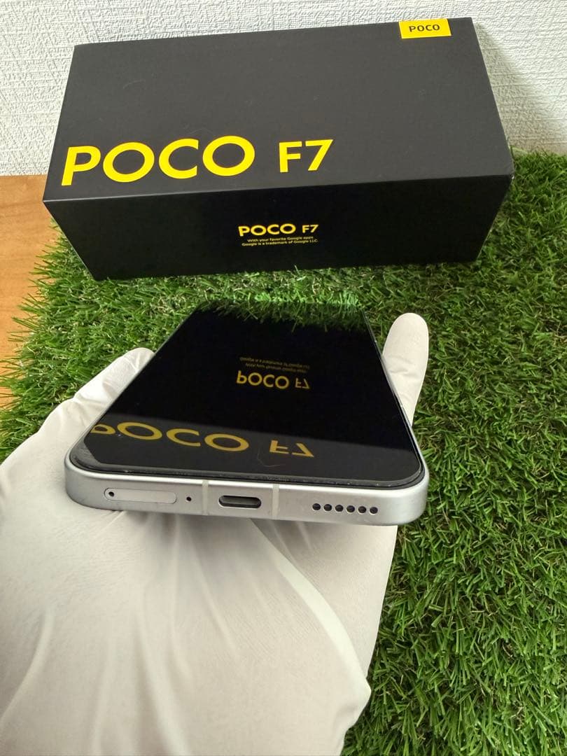 超美品　Xiaomi POCO F7 12GB+256GB 付属品完備