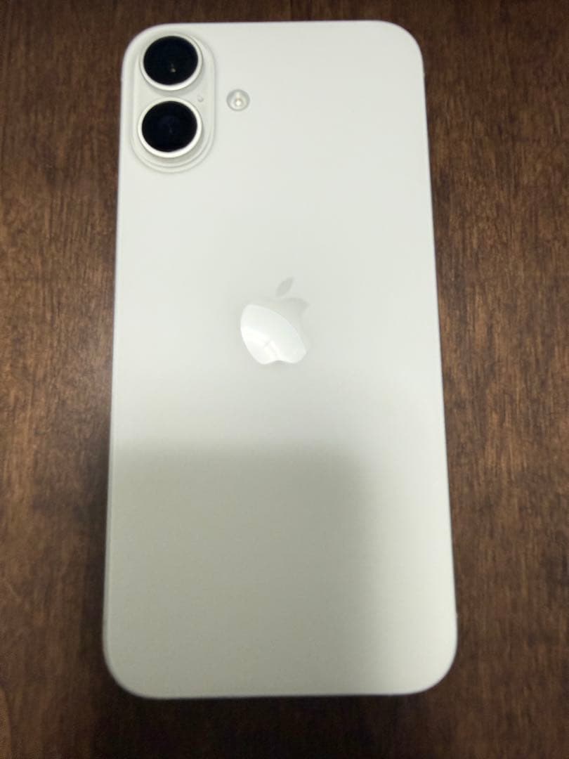 iPhone16 Plus 本日で出品終わり