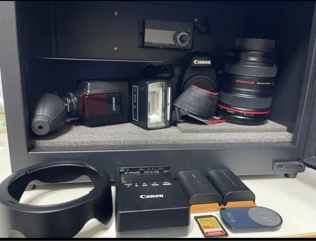【超美品】キャノン6d mark2 ボディー・レンズ・フラットセット