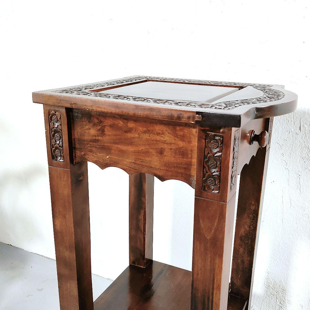 アンティーク　花台　可愛らしい　花柄　彫刻