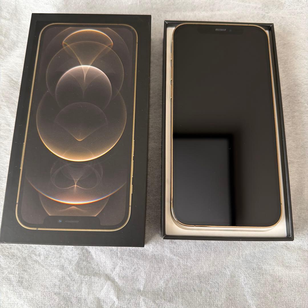 日*め様 美品　Apple iPhone 12 Pro ゴールド 本体