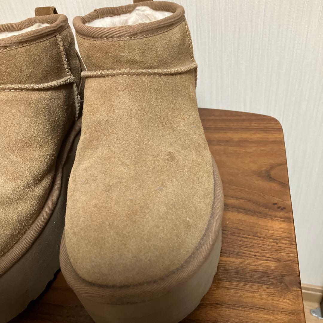 UGG クラシックウルトラミニプラットフォーム　厚底ブーツ　24cm