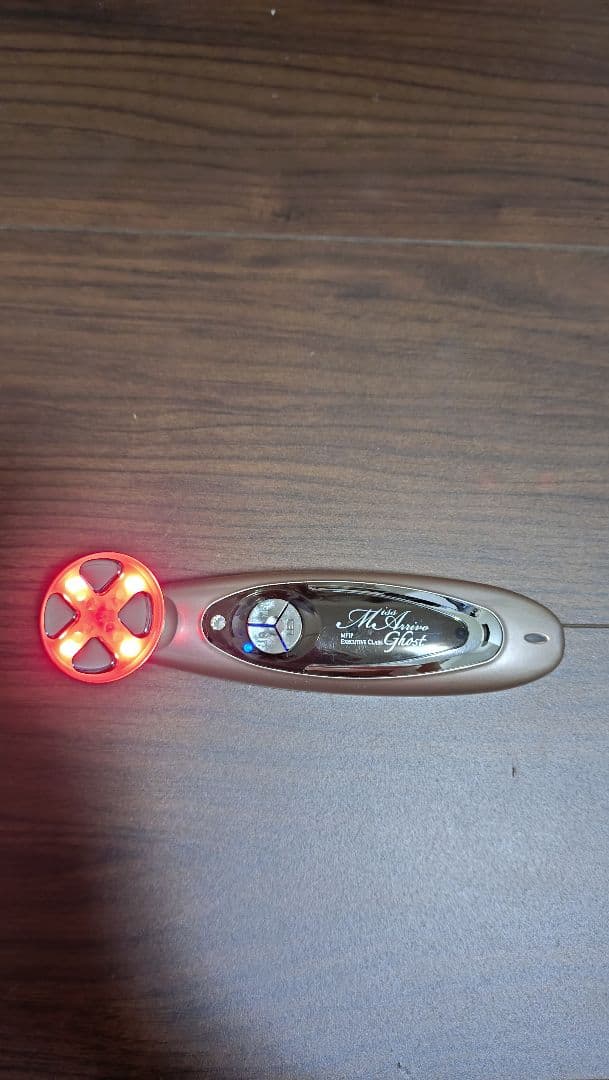 Miss Arrivo Ghost ミスアリーヴォゴースト　美顔器