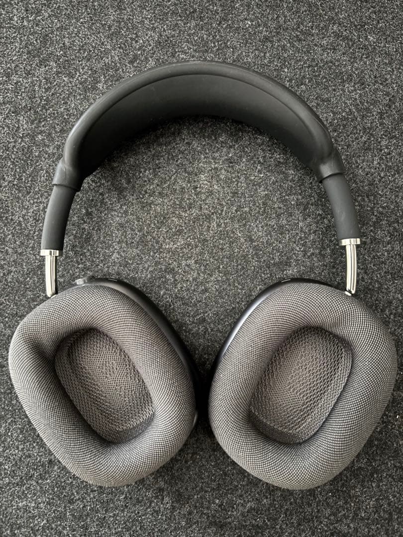 イヤホン Air pods max / space gray