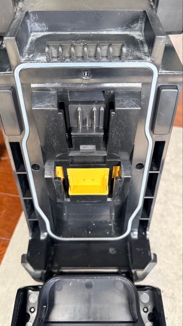Makita Bluetooth ワイヤレスステレオラジオ　MR113