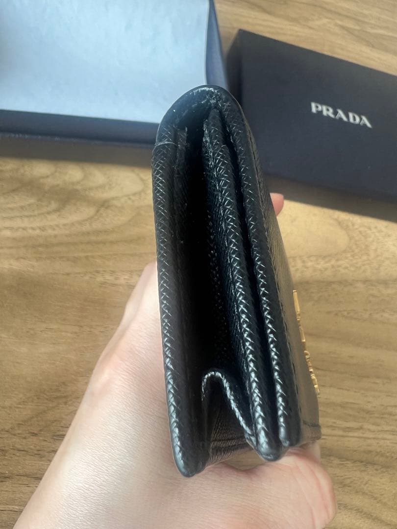 PRADA サフィアーノレザー 名刺入れ