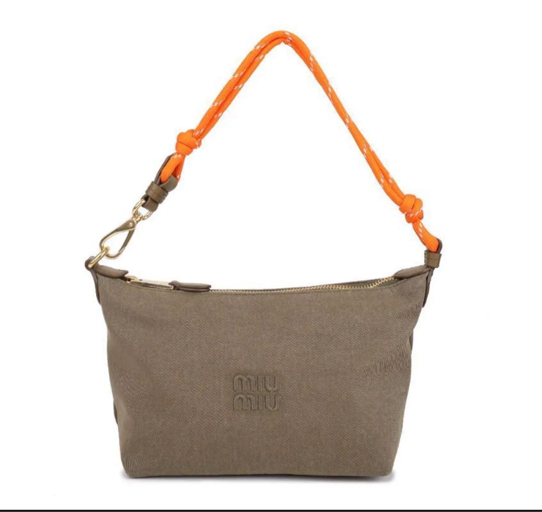 miumiu 新作ハンドバッグ